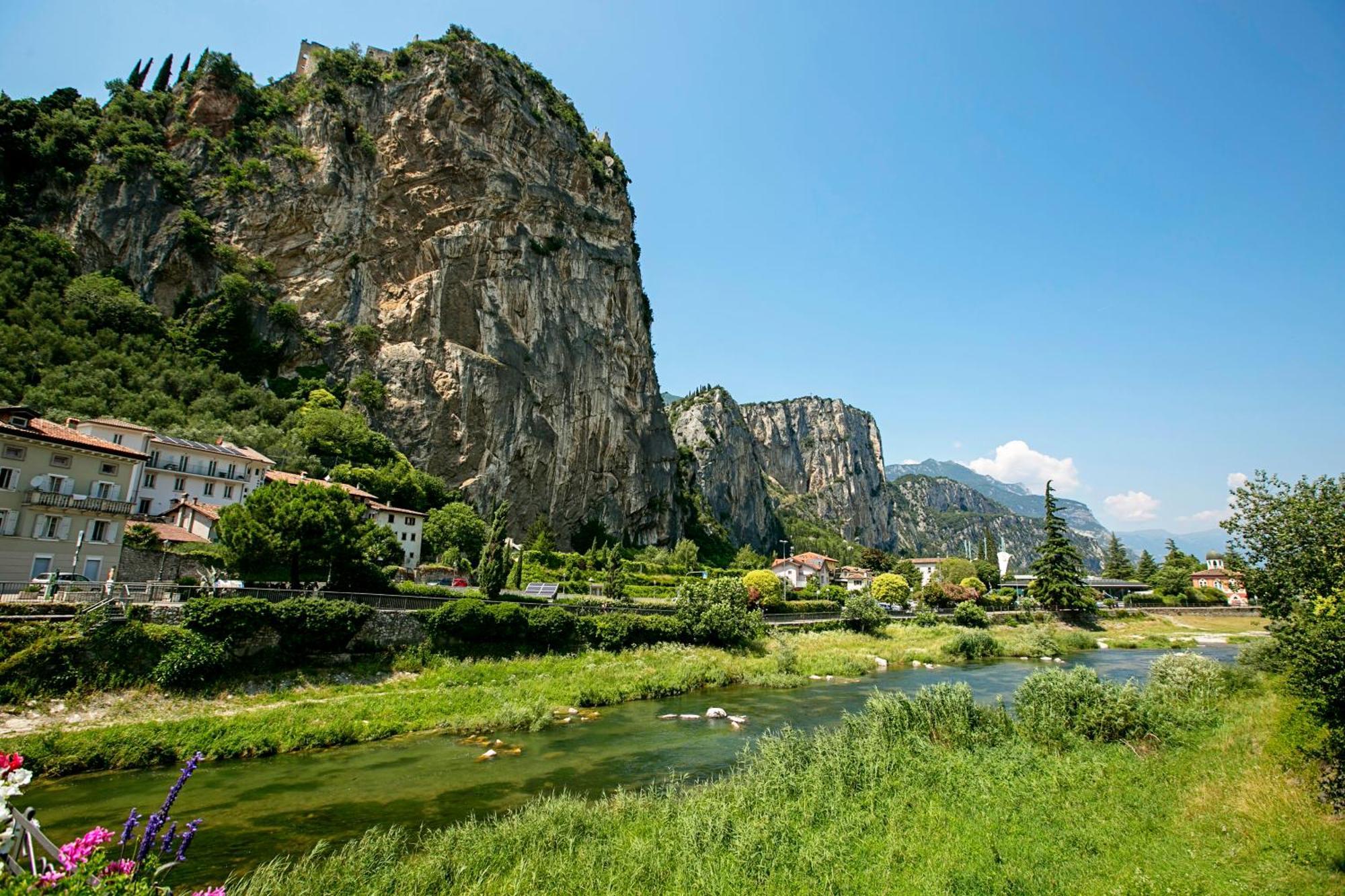 Residenza Al Ponte Appartement Arco Buitenkant foto